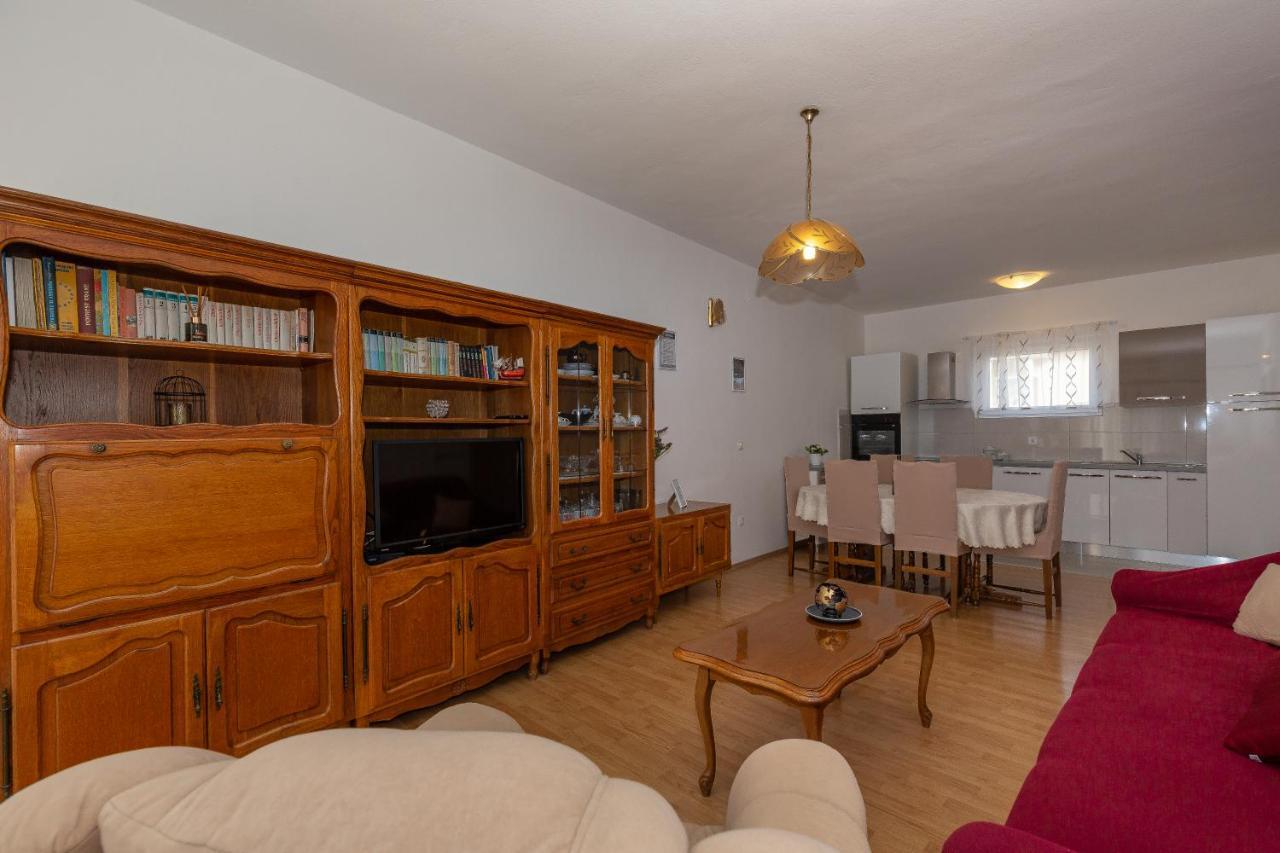 Apartments Tolic Biograd Na Moru Dış mekan fotoğraf