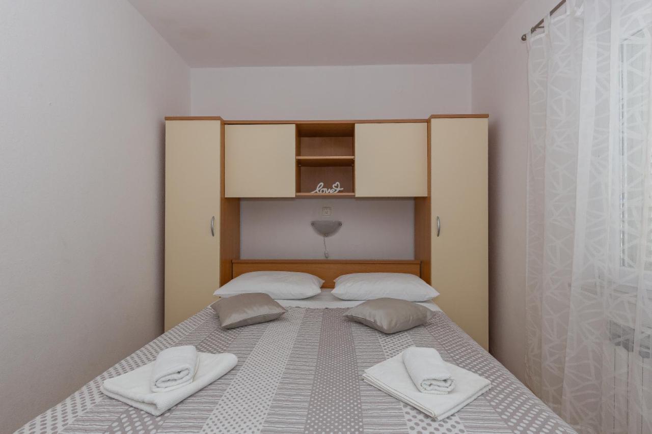 Apartments Tolic Biograd Na Moru Dış mekan fotoğraf