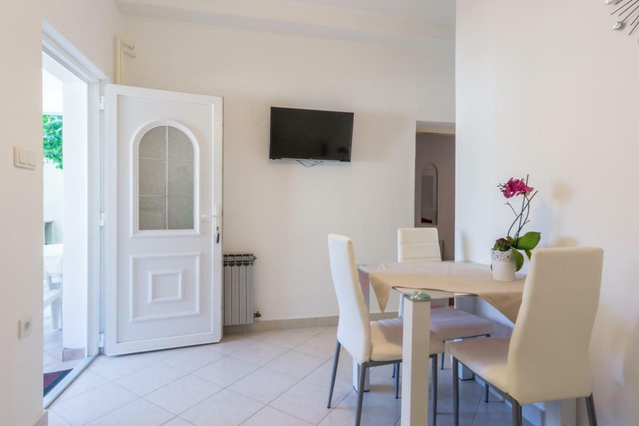 Apartments Tolic Biograd Na Moru Dış mekan fotoğraf