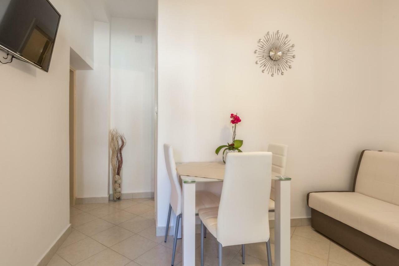 Apartments Tolic Biograd Na Moru Dış mekan fotoğraf